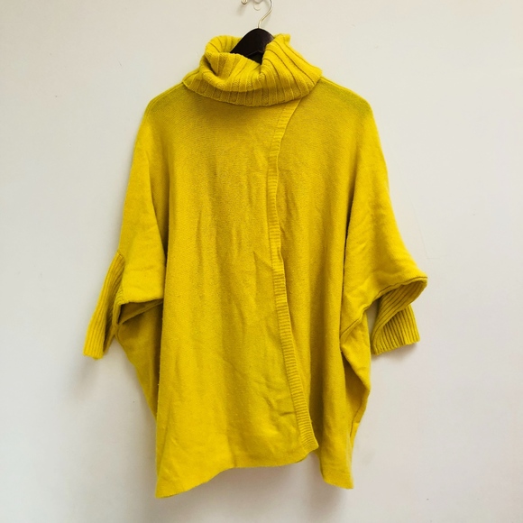 Diane von Furstenberg Sweaters - Diane von Furstenberg yellow Ahiga sweater M/L